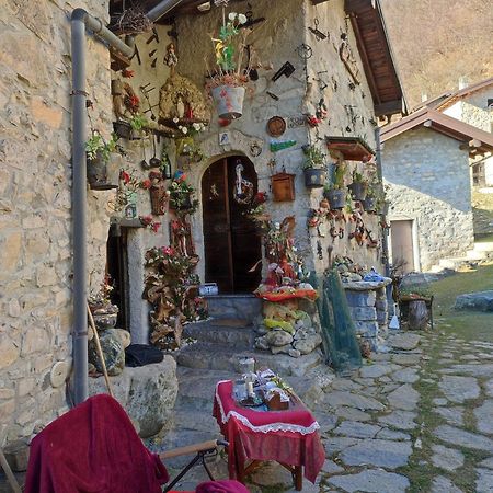 Ferienwohnung Casa Olmi Dependance Castiglione dʼIntelvi Exterior foto