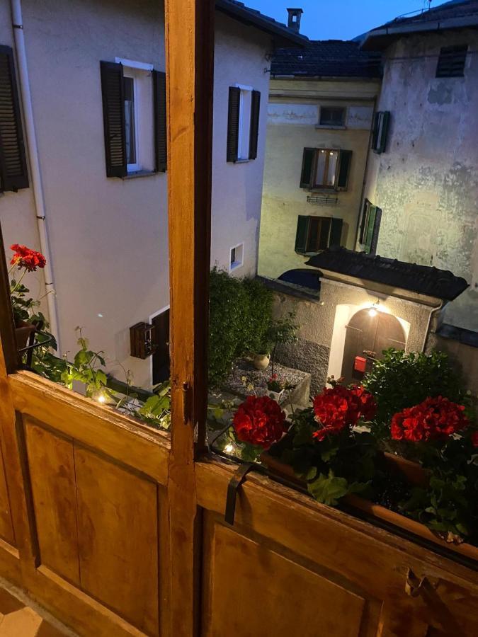 Ferienwohnung Casa Olmi Dependance Castiglione dʼIntelvi Exterior foto